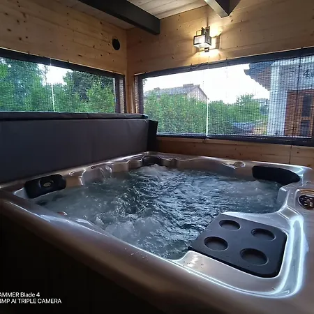 Holiday home Magnolia &